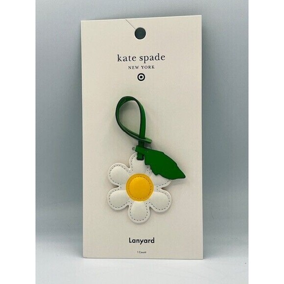 Kate spade new york x Target White Daisy Bag Charm Keychain NWT FAST SHIP - Picture 1 of 4